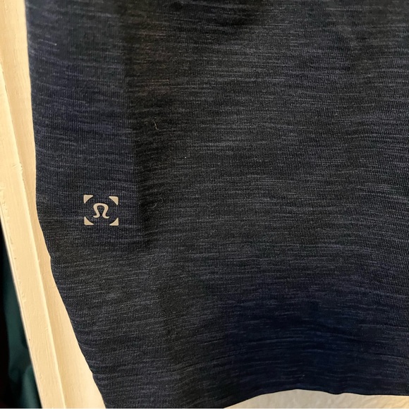 Men’s Lululemon Blue Short Sleeve Top - Time to Get Dirty Shirt - size M - Picture 10 of 10